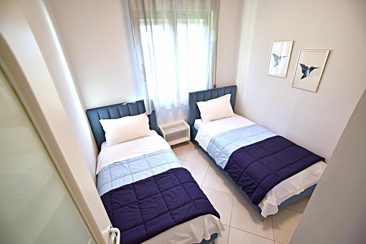 Sunrise Suites Vlorë Eksteriør bilde
